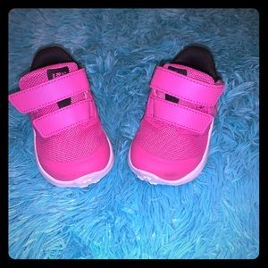 Nike Baby Pink Sneakers. Barely worn!